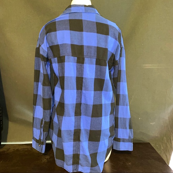 Two old navy tops - Picture 8 of 8